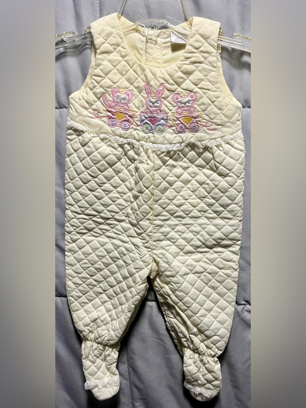 Vintage Quilted Baby Bunting Sleeper Footed Romper Bunny Embroidered 6-9 Months